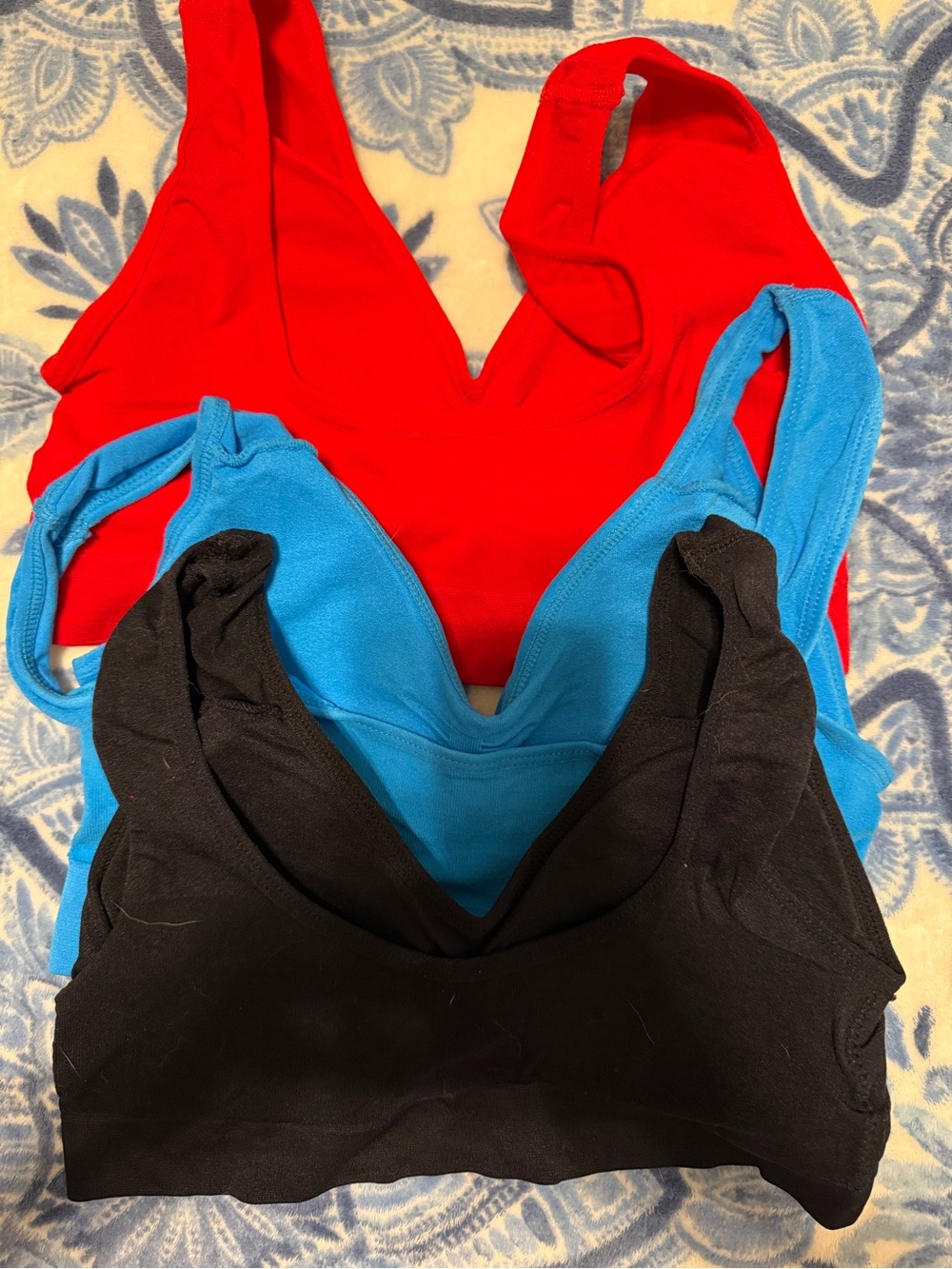 Set of 3 Seamless Wireless Bralette - Black, Red & Blue Size Large - Picture 2 of 2